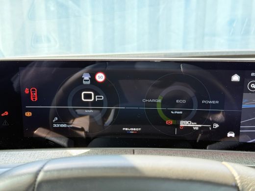 Peugeot 3008 1.2 Hybrid 136 Allure 360 Camera | Adeptieve cruise control | Stuurwielverwarming | Navigatie | A... ActivLease financial lease