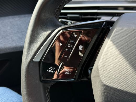 Peugeot 3008 1.2 Hybrid 136 Allure 360 Camera | Adeptieve cruise control | Stuurwielverwarming | Navigatie | A... ActivLease financial lease