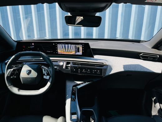 Peugeot 3008 1.6 plug-in Hybrid 195 Allure 360 Camera | Afneembare trekhaak | Adeptieve cruise control | Keyle... ActivLease financial lease