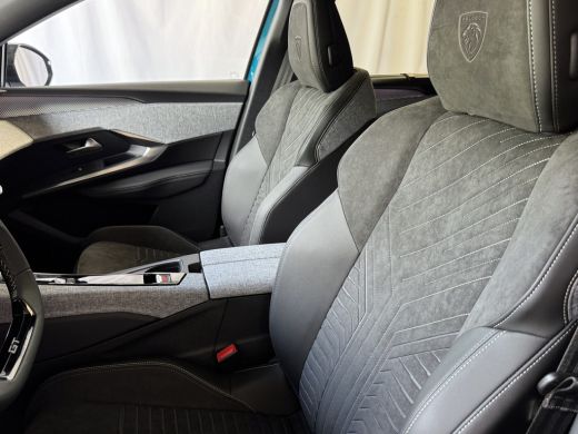 Peugeot 5008 1.2 GT NIEUWE AUTO 7PERS OPENDAK STOEL/STUUR VERW. ELEK.KLEP LED Copy copy ActivLease financial lease