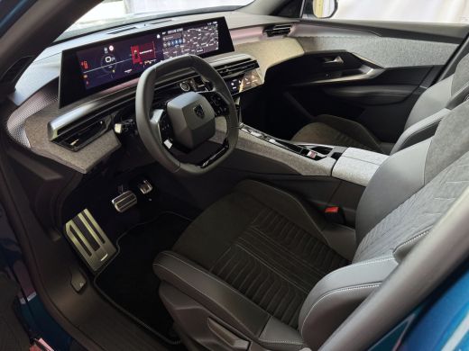 Peugeot 5008 1.2 GT NIEUWE AUTO 7PERS OPENDAK STOEL/STUUR VERW. ELEK.KLEP LED Copy copy ActivLease financial lease