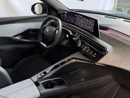 Peugeot 5008 1.2 GT NIEUWE AUTO 7PERS OPENDAK STOEL/STUUR VERW. ELEK.KLEP LED Copy copy ActivLease financial lease