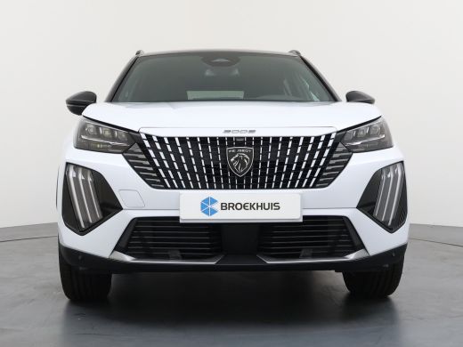 Peugeot e-2008 | Demo Deal | GT | 17'' Lichtmetalen velgen KARAKOY | Active Safety Brake met camera en radar (au... ActivLease financial lease
