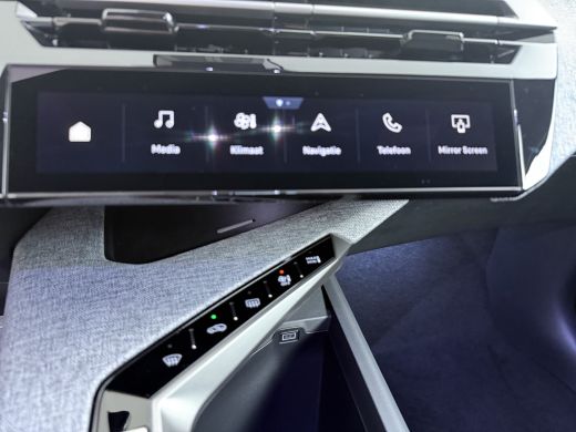 Peugeot e-3008 | Demo Deal | Allure Avantage 210 73 kWh | Cruise control adaptief met Stop&Go | Dodehoek detecti... ActivLease financial lease