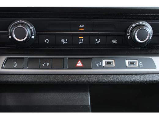 Peugeot e-Expert L3 75 kWh | 8 JAAR GARANTIE | CAMERA | NAVI | BETIMMERING | DRAADLOOS CARPLAY ActivLease financial lease