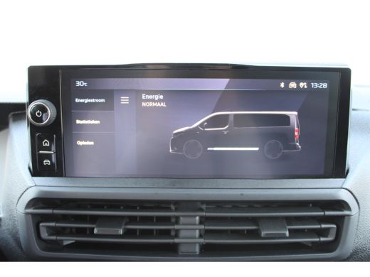 Peugeot e-Expert L3 75 kWh | 8 JAAR GARANTIE | CAMERA | NAVI | BETIMMERING | DRAADLOOS CARPLAY ActivLease financial lease