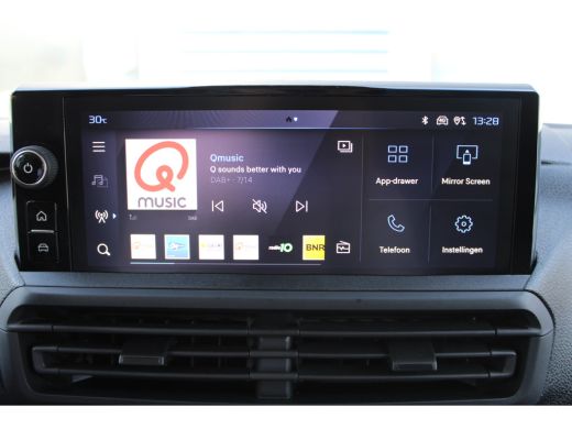 Peugeot e-Expert L3 75 kWh | 8 JAAR GARANTIE | CAMERA | NAVI | BETIMMERING | DRAADLOOS CARPLAY ActivLease financial lease