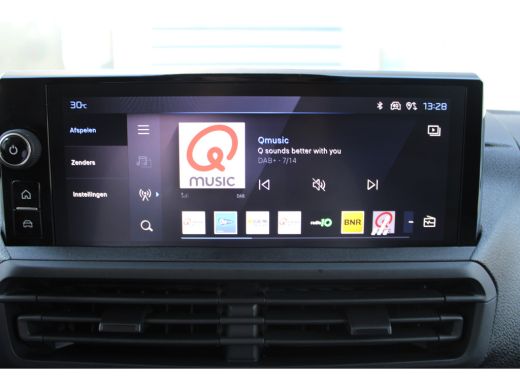 Peugeot e-Expert L3 75 kWh | 8 JAAR GARANTIE | CAMERA | NAVI | BETIMMERING | DRAADLOOS CARPLAY ActivLease financial lease