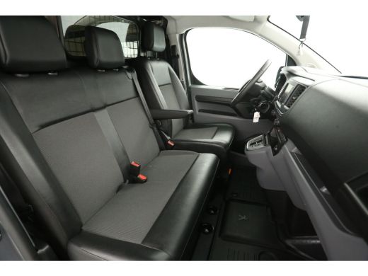 Peugeot e-Expert 75 kWh L2H1 Long Range | Snelladen | SOH 90% | Airco | Cruise | Camera | 3 Zits | 2xSchuifdeur | ... ActivLease financial lease