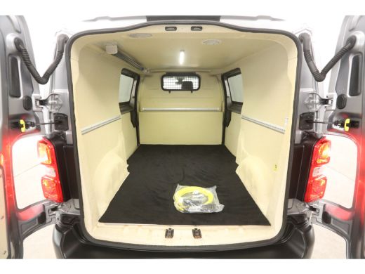 Peugeot e-Expert 75 kWh L2H1 Long Range | Snelladen | SOH 90% | Airco | Cruise | Camera | 3 Zits | 2xSchuifdeur | ... ActivLease financial lease
