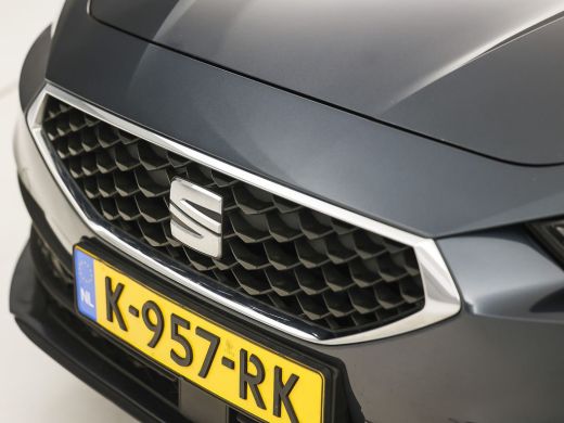 Seat Leon 1.5 TSI Sport (4 CILINDER, VIRTUAL COCKPIT, APPLE CARPLAY, GROOT NAVI, CAMERA, SPORTSTOELEN, GETI... ActivLease financial lease