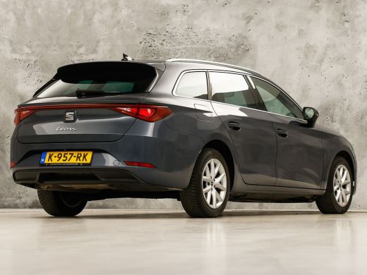 Seat Leon 1.5 TSI Sport (4 CILINDER, VIRTUAL COCKPIT, APPLE CARPLAY, GROOT NAVI, CAMERA, SPORTSTOELEN, GETI... ActivLease financial lease