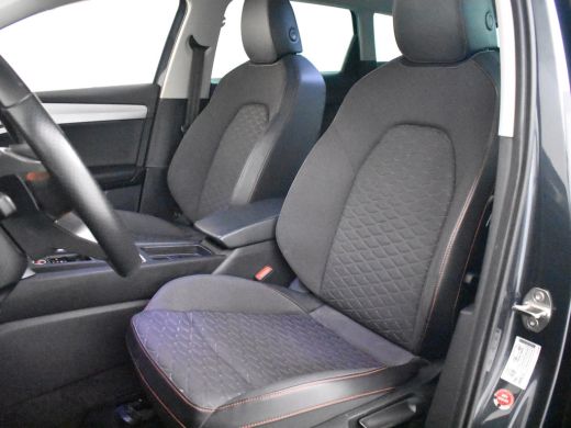 Seat Leon Sportstourer 1.4 TSI eHybrid PHEV FR Business Intense 204PK DSG/AUTO | Trekhaak uitklapbaar | Cam... ActivLease financial lease