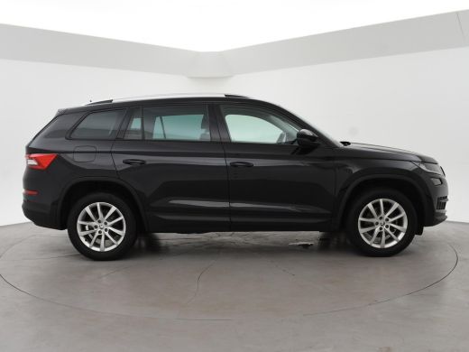 Skoda Kodiaq 1.5 TSI 150 PK + WEGKL. TREKHAAK 1800 KG | CARPLAY | CANTON | ADAPTIVE CRUISE | CAMERA ActivLease financial lease
