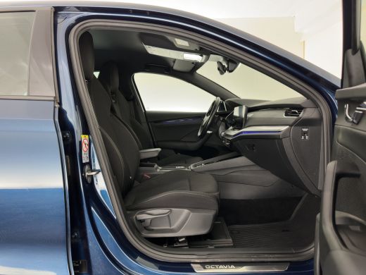 Skoda Octavia 1.0 e-TSI Sport Business MHEV (INCL-BTW) Aut. *FULL-LED | DIGI-COCKPIT | ADAPTIVE-CRUISE | SPORTS... ActivLease financial lease