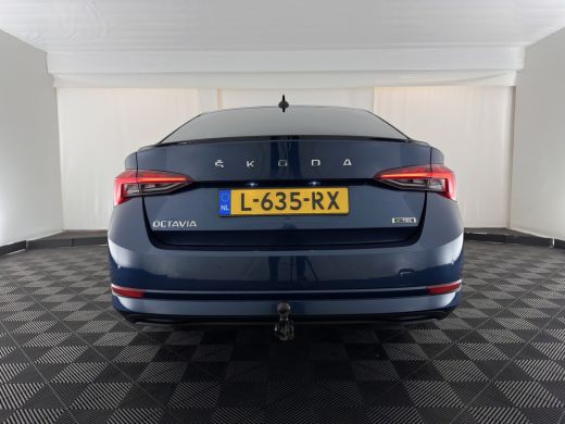 Skoda Octavia 1.0 e-TSI Sport Business MHEV (INCL-BTW) Aut. *FULL-LED | DIGI-COCKPIT | ADAPTIVE-CRUISE | SPORTS... ActivLease financial lease