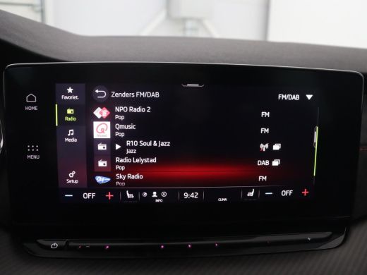 Skoda Octavia Combi 1.4 TSI RS iV PHEV Business | SOH 87,5% | Panoramadak | Adaptive cruise | Stuur/stoelverwar... ActivLease financial lease