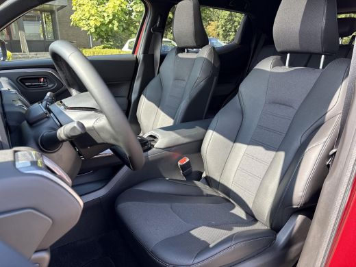 Suzuki e Vitara Style 61 kWh | Nieuwe auto | Direct uit voorraad leverbaar | ActivLease financial lease