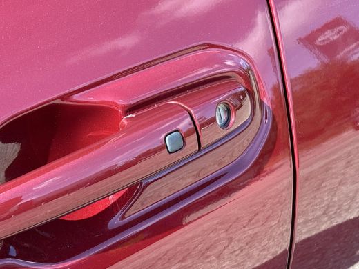 Suzuki e Vitara Style 61 kWh | Nieuwe auto | Direct uit voorraad leverbaar | ActivLease financial lease