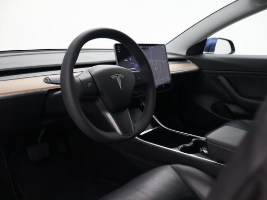 Tesla Model 3 LONG RANGE AWD 75 kWh + TREKHAAK AFNEEMBAAR | PANORAMA | ZWART LEDER | STOELVERW. V+A ActivLease financial lease