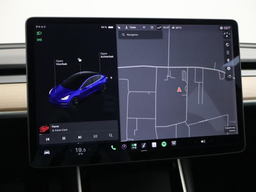 Tesla Model 3 LONG RANGE AWD 75 kWh + TREKHAAK AFNEEMBAAR | PANORAMA | ZWART LEDER | STOELVERW. V+A ActivLease financial lease
