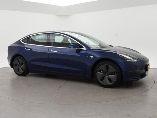 Tesla Model 3 LONG RANGE AWD 75 kWh + TREKHAAK AFNEEMBAAR | PANORAMA | ZWART LEDER | STOELVERW. V+A ActivLease financial lease