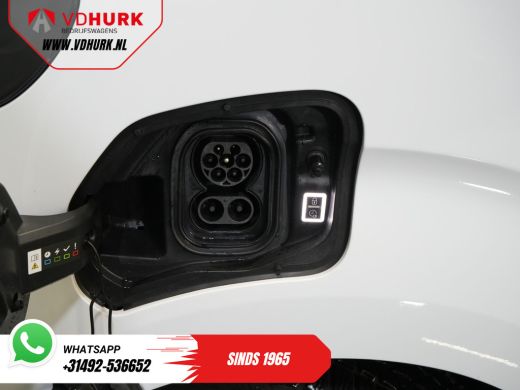 Toyota ProAce 75 kWh 350 km WLTP Snellader/ Carplay/ Climate/ PDC/ Cruise/ DAB ActivLease financial lease