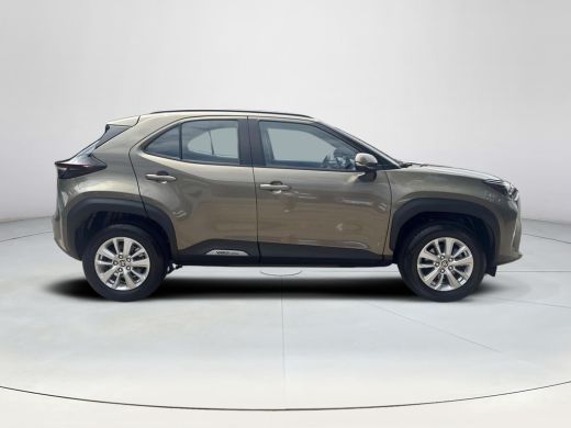 Toyota Yaris Cross 1.5 Hybrid 115 Business Plus | 06-10141018 Voor meer informatie ActivLease financial lease