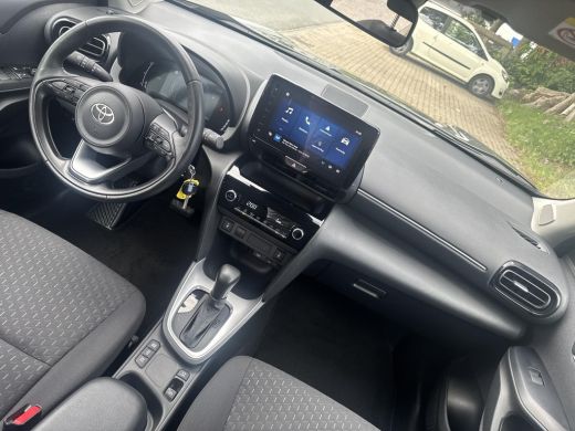 Toyota Yaris Cross 1.5 Hybrid 115 Business Plus | 06-10141018 Voor meer informatie ActivLease financial lease
