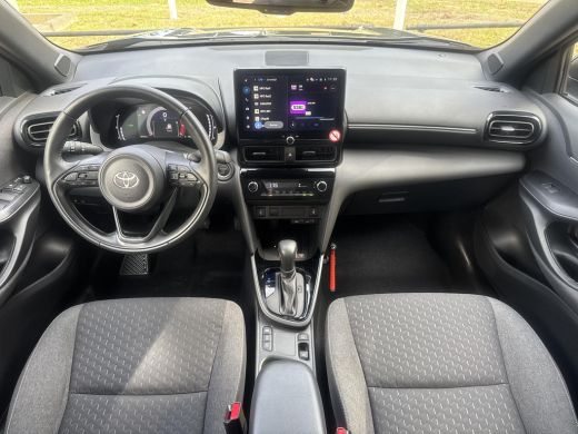 Toyota Yaris Cross 1.5 Hybrid 115 Dynamic Comfort Pack | 06-10141018 Voor meer informatie ActivLease financial lease