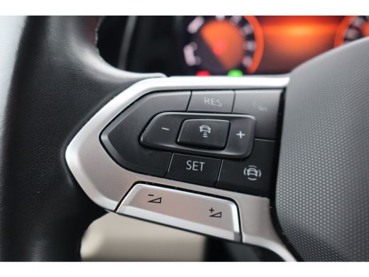 Volkswagen Multivan 1.4 eHybrid L2H1 Life Business 150PK | Achteruitrijcamera | Airco (automatisch) | Apple Carplay/A... ActivLease financial lease