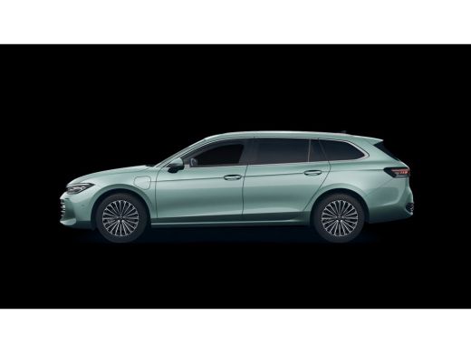 Volkswagen Passat Variant 1.5 eHybrid Elegance Business | Trekhaak | 360cam | Verw. voorruit | ActivLease financial lease