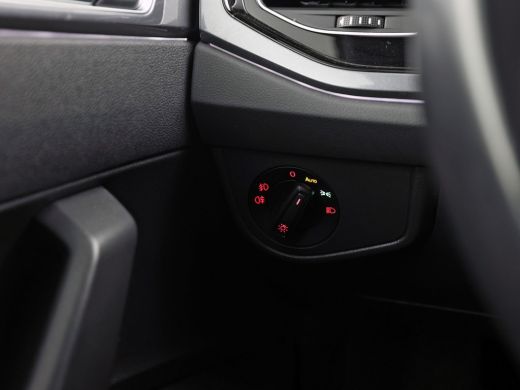Volkswagen Polo 1.0 TSI R-Line Sport Automaat (VIRTUAL COCKPIT, ZWART HEMEL, GROOT NAVI, CLIMATE, LEDER, SPORTSTO... ActivLease financial lease
