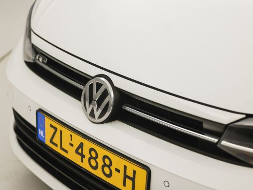 Volkswagen Polo 1.0 TSI R-Line Sport Automaat (VIRTUAL COCKPIT, ZWART HEMEL, GROOT NAVI, CLIMATE, LEDER, SPORTSTO... ActivLease financial lease