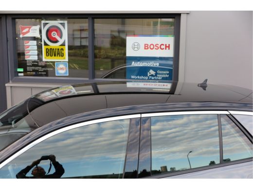 Volkswagen T-Roc 1.0 TSI 85kw 116pk Style Led, Virtual Cockpit, LMV, Camera , Trekhaak afneembaar, DAB+ ,Navigatie... ActivLease financial lease
