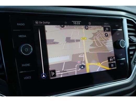 Volkswagen T-Roc 1.5 TSI Style 150PK Automaat | Airco | Cruise control adaptief | Navigatiesysteem ActivLease financial lease