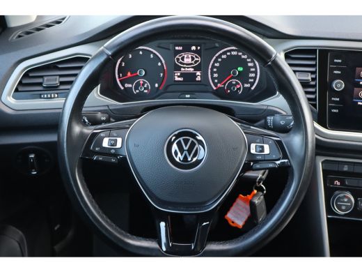 Volkswagen T-Roc 1.5 TSI Style 150PK Automaat | Airco | Cruise control adaptief | Navigatiesysteem ActivLease financial lease