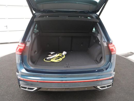 Volkswagen Tiguan | SOH 91,0% | Panoramadak | Memory | Leder | Stuur/stoel verwarming | Adaptive cruise | Sfeerverl... ActivLease financial lease