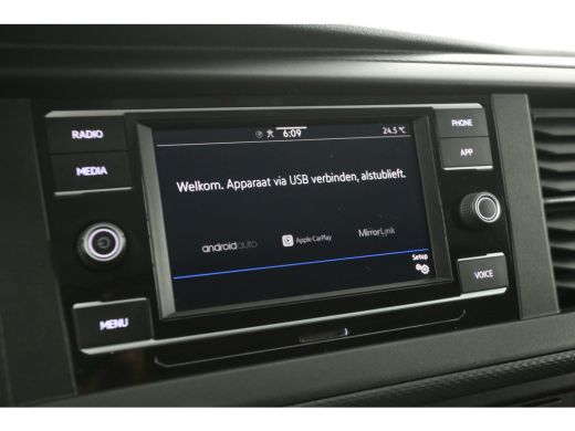 Volkswagen Transporter 2.0 TDI L2H1 150PK | Automaat | Airco | Camera | Cruise | 3 Zits | 2xSchuifdeur | Trekhaak | Carplay ActivLease financial lease