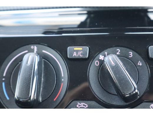 Volkswagen up! 1.0 65PK | Airco | Bestuurdersstoel in hoogte verstelbaar | Centrale deurvergrendeling met afstan... ActivLease financial lease