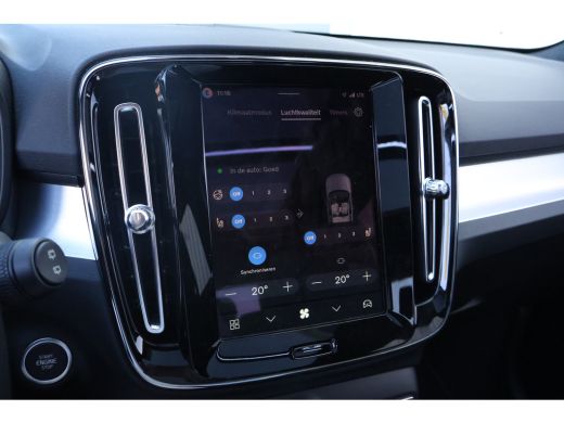 Volvo  XC40 2.0 B4 Plus Black Edition | Harman Kardon | Trekhaak | Pano | ActivLease financial lease