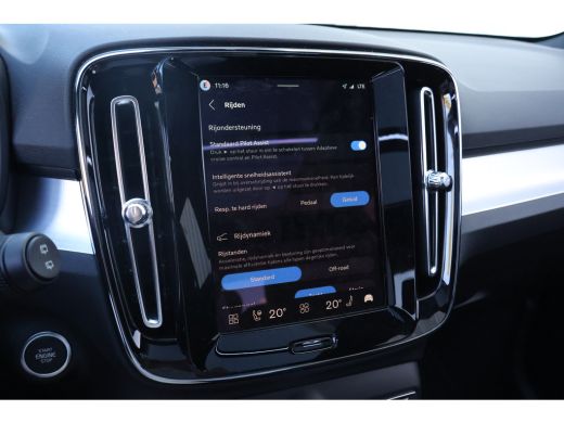 Volvo  XC40 2.0 B4 Plus Black Edition | Harman Kardon | Trekhaak | Pano | ActivLease financial lease