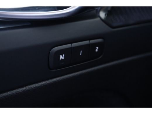 Volvo  XC40 2.0 B4 Plus Black Edition | Harman Kardon | Trekhaak | Pano | ActivLease financial lease