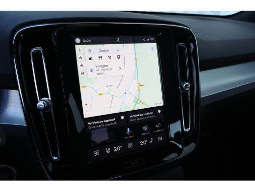 Volvo  XC40 2.0 B4 Plus Dark | Fjord Blue | Trekhaak | Harman Kardon | ActivLease financial lease