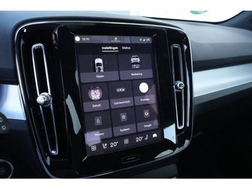 Volvo  XC40 2.0 B4 Plus Dark | Fjord Blue | Trekhaak | Harman Kardon | ActivLease financial lease