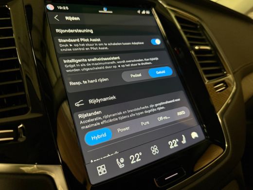 Volvo  XC90 T8 AWD Recharge Plus Bright | Vol! | Luchtvering | Stoelventilatie | 360&deg; Camera | Harman Kardon ... ActivLease financial lease