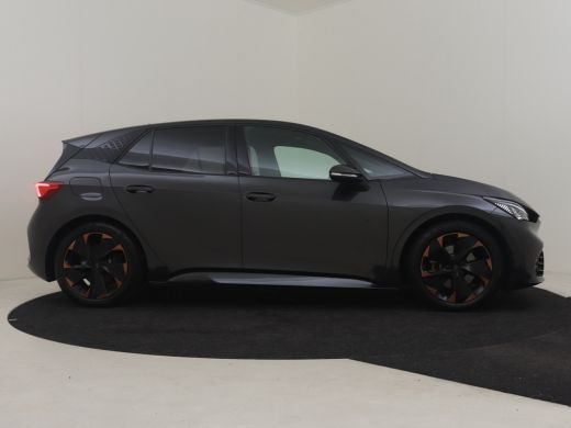 CUPRA Born Adrenaline One 62 kWh l Achteruitrijcamera | App connect | Stoel en Stuurverwarming  l Navi l PDC... ActivLease financial lease