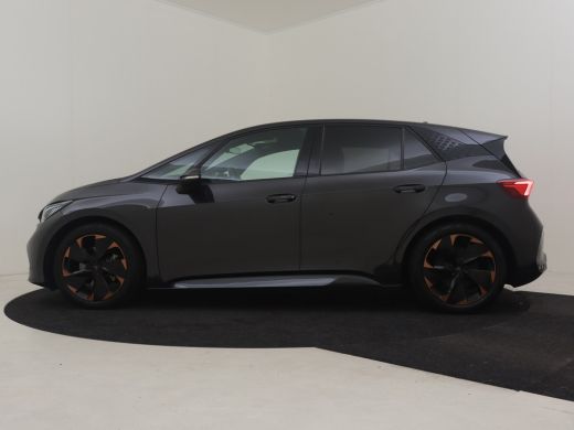 CUPRA Born Adrenaline One 62 kWh l Achteruitrijcamera | App connect | Stoel en Stuurverwarming  l Navi l PDC... ActivLease financial lease