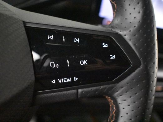 CUPRA Born Essential 62 kWh 204PK | Achteruitrijcamera | Parkeer assistent | Adapt cruise | Stoel/stuurverw ... ActivLease financial lease