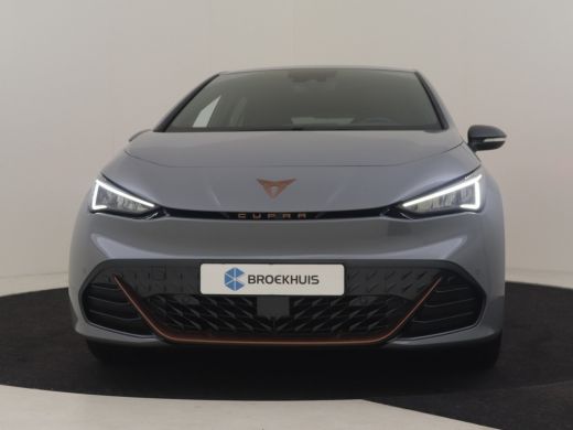 CUPRA Born Essential 62 kWh 204PK | Achteruitrijcamera | Parkeer assistent | Adapt cruise | Stoel/stuurverw ... ActivLease financial lease